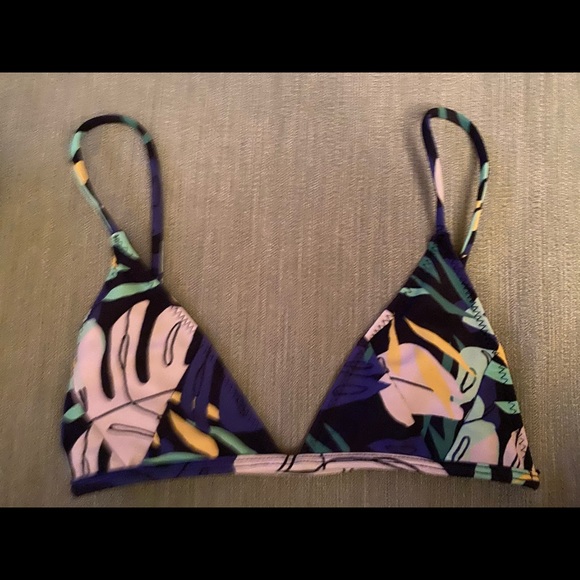 alia blue bathing suit. size-xs - Picture 4 of 6